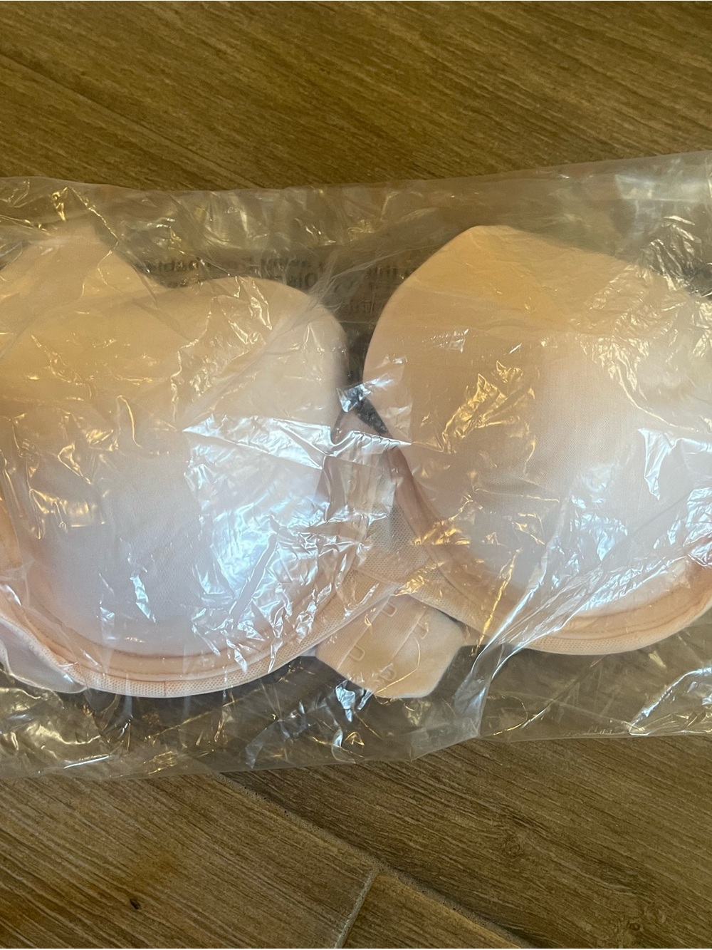 Strapless Molded T-Shirt Bra — Light Blush